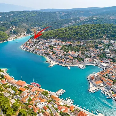 Darija - With Sea View St Apartment Pucisca
